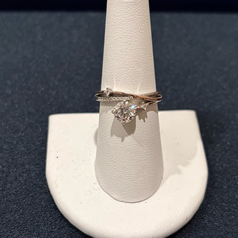 Elegant Two Toned Moissanite Ring - Picture 2 of 7